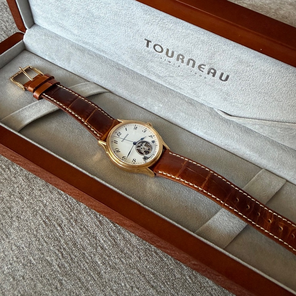 Tourneau 18K Gold Open Heart Brown Leather Watch Vintage 30022
